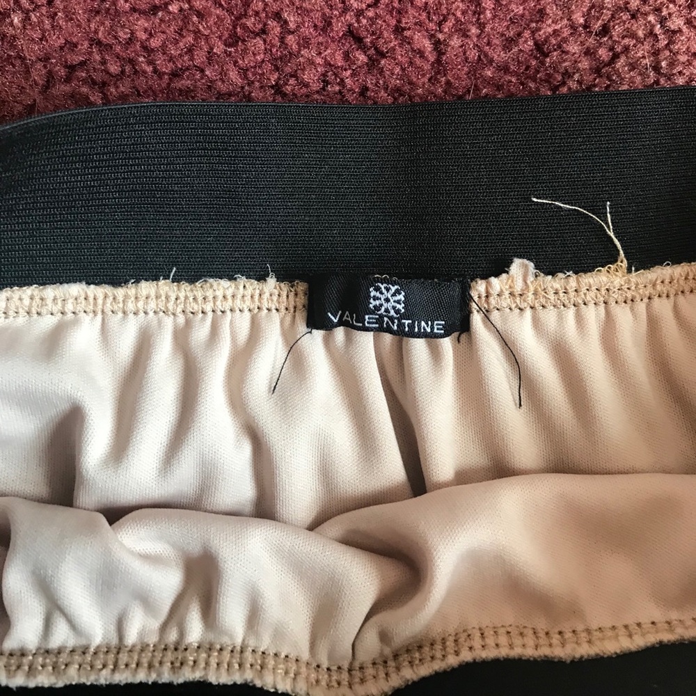 Woman’s Dress skirt - Picture 3 of 3